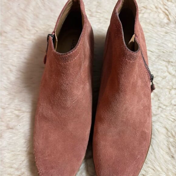 Lucky Brand Pink Ankle Booties with Side Zipper - Picture 6 of 9